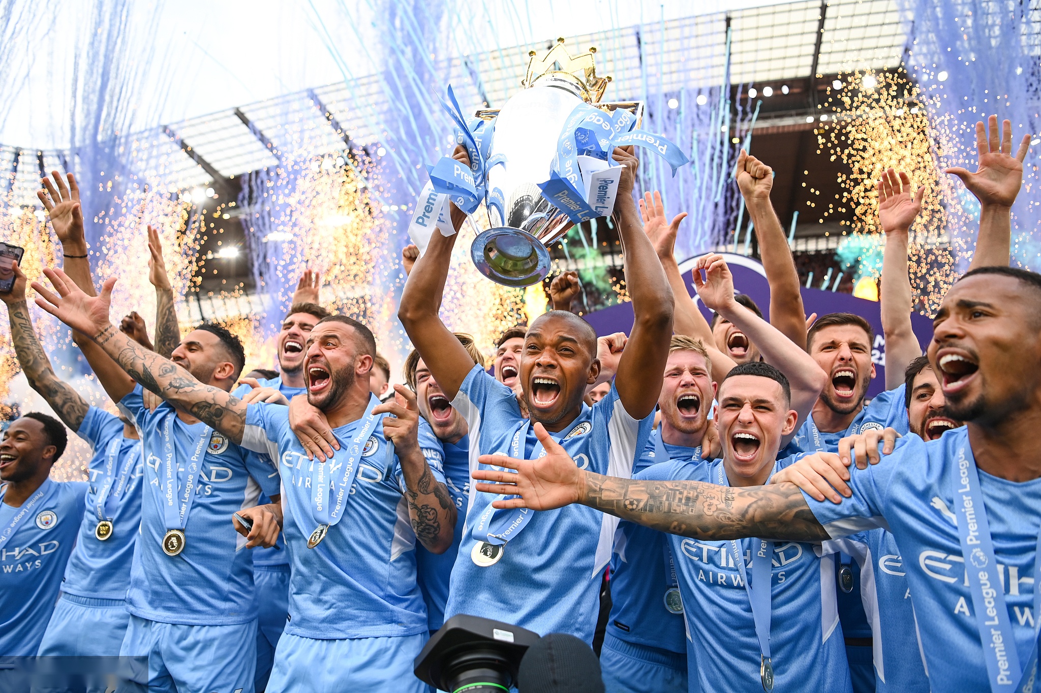 为球队建功 为球队建功